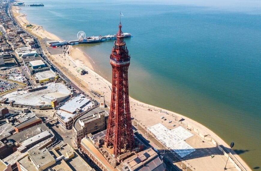 Discover the Best of Blackpool: Top 10 Must-See Attractions and Activities