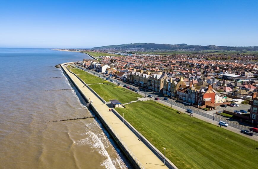 Discovering the Hidden Charms of Rhyl: A Seaside Adventure in North Wales