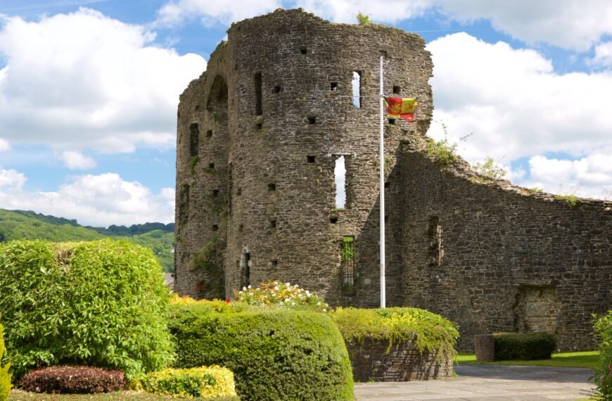 Discovering the Treasures of Neath: Exploring History, Nature, and Welsh Culture